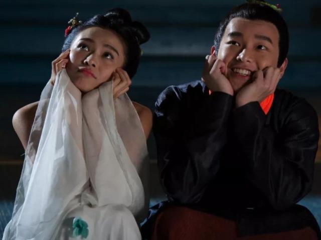 闪光少女演员,闪光少女演员，青春的光芒与演技的碰撞🎬✨