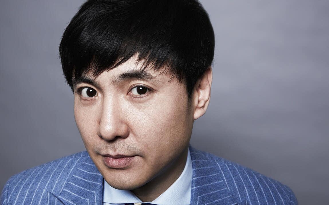 著名喜剧演员风采闪耀舞台