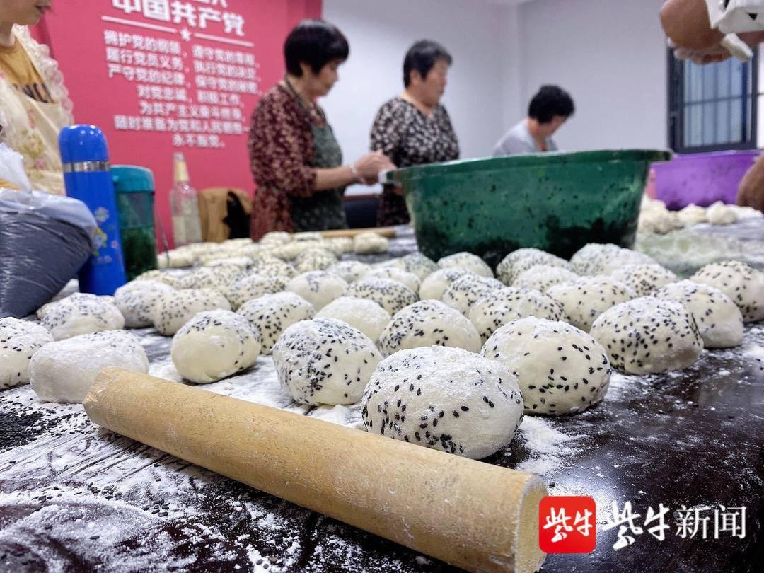 胸外心脏按压比赛视频教程与步骤指南